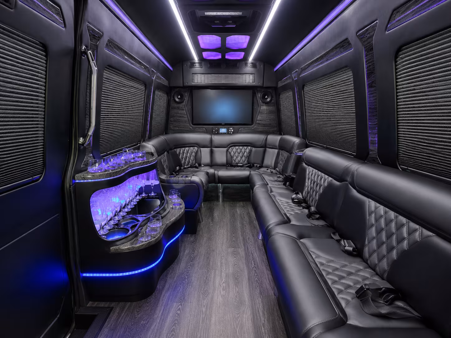 newark sprinter limousine inside